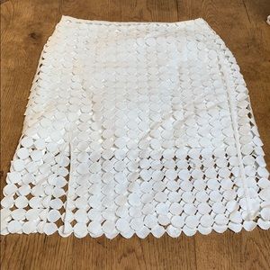 White House Black Market white pencil skirt